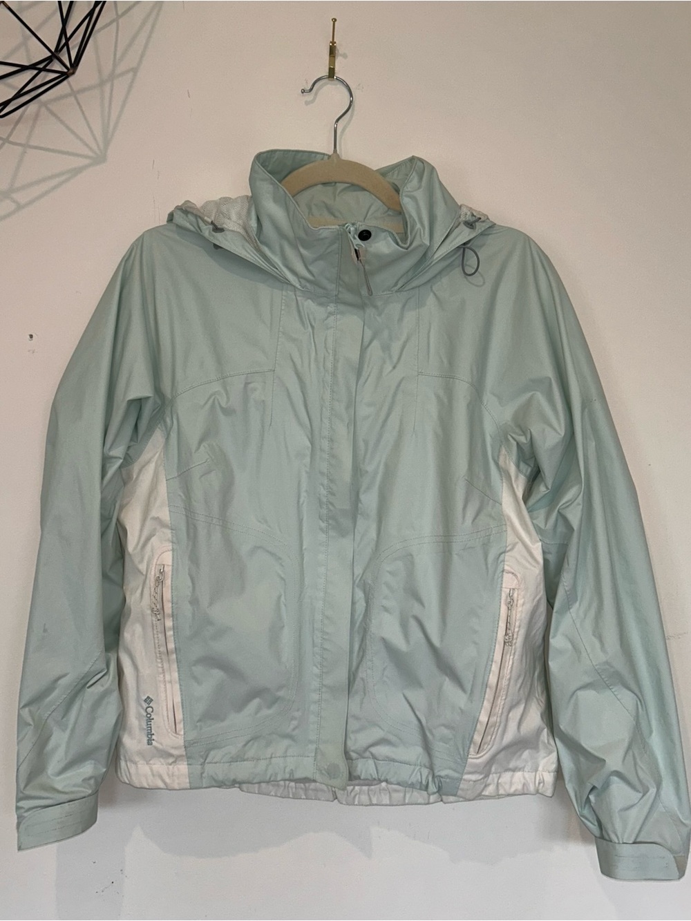 Columbia Titanium Omni-Tech Rain Jacket Women’s M Seafoam